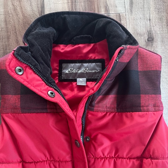 Eddie Bauer Puffer Vest - Picture 3 of 3
